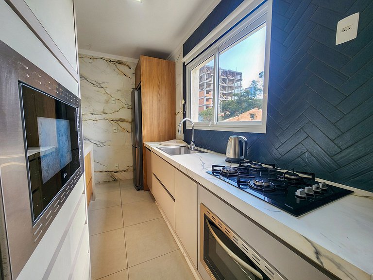 L035 | Breeze 101 apto amplo na praia de Bombas
