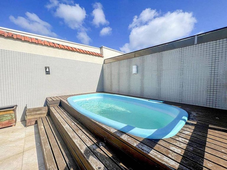 L030 | Cobertura Duplex com Piscina a 60m do Mar