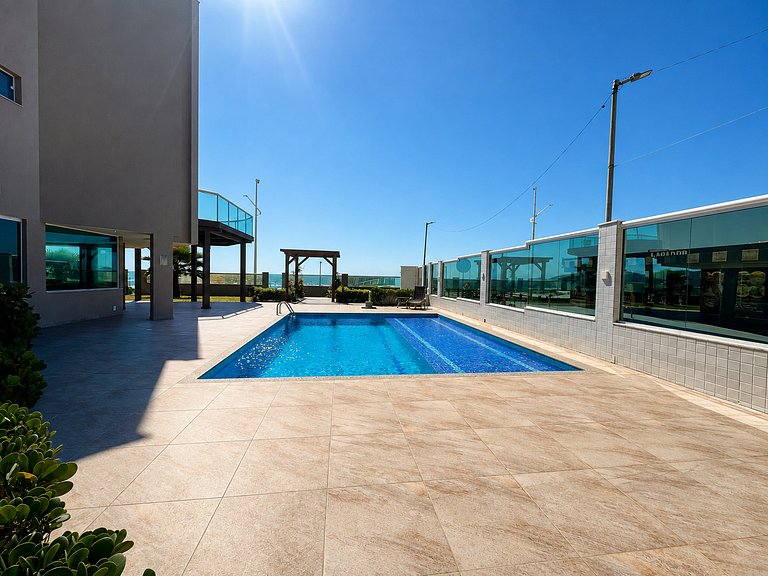 L098 | Cobertura duplex com jacuzzi e vista ao mar